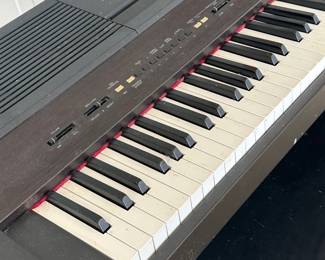 Roland 3000 electric piano
