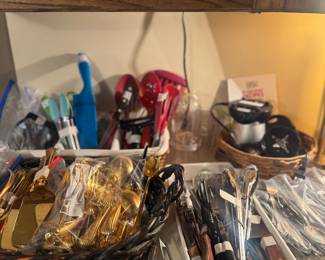 Gold Fladware and modern flatware sets