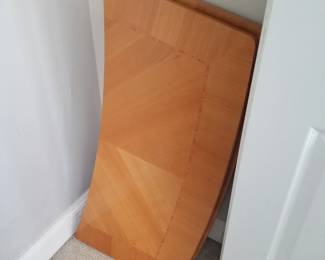 Dining table extra leaves