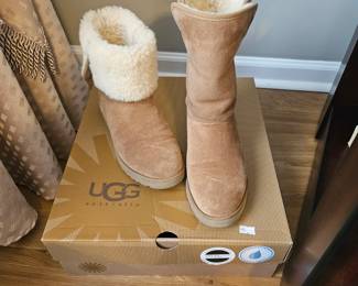 Ugg Boots Size 7