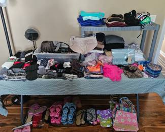 Lots of women's clothes