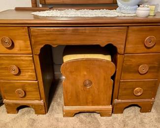 Vintage wooden vanity with bench $199