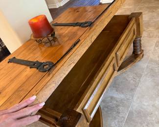 Both Sides Lift for Storage