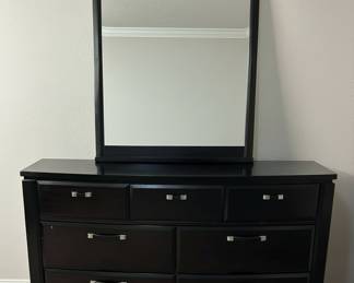 Ashley Furniture Covetown 7-Drawer Dresser in Dark Brown