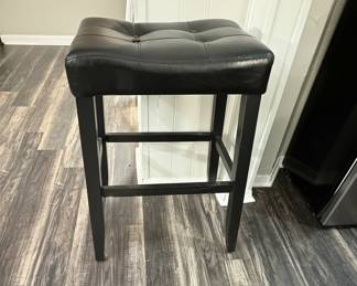 Tufted Faux Leather Bar Stool