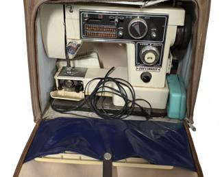 Dressmaker Model 360 Sewing Machine in Case