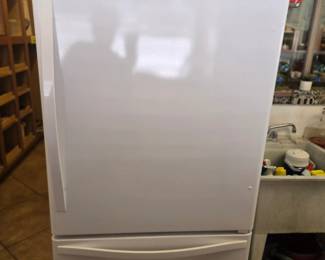 Whirlpool Refrigerator