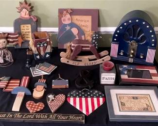 Thomas Pacconi Table Radio  Primitive Americana Decor 