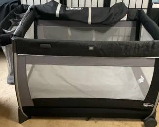 Chicco Lullaby Portable Playpen