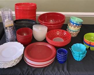 Plastic Dishware