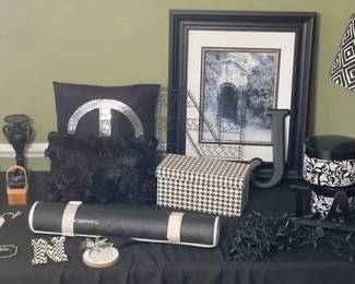 Black  White Lamp, Ottoman  Decor 
