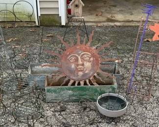 Metal Antique Lawn Decor