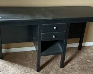 Black Desk