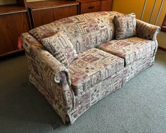 Sofa sleeper in excellent condition