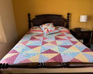 Full size bedroom set, 4 pieces