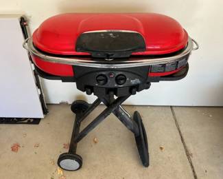 59 Coleman RoadTrip LXE Portable Propane Grill