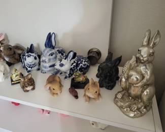 Rabbit figurines