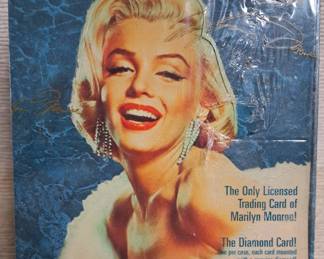 MARYLIN MONROE CARDS