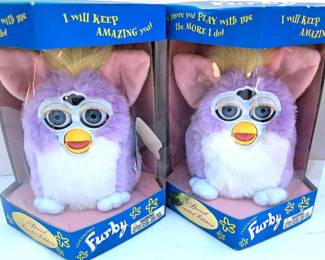 FURBY 