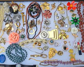COSTUME JEWELRY