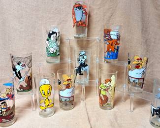 LOONEY TUNE GLASSES 