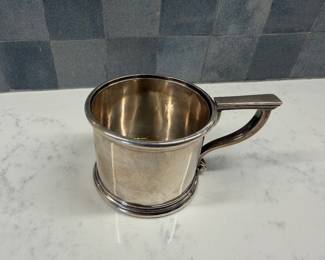 Antique Sterling Cup 133g 4 1/2 oz.