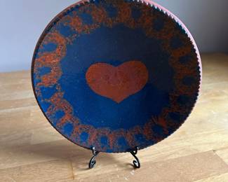 Folkcraft Hearts Sponge Ware Dinner Plate