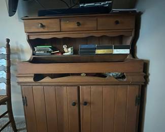 Vintage Ethan Allen Pine Dry Sink Hutch