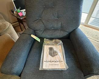 Pride Mobility LC Oasis Power Lift Recliner