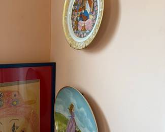 Decorative Collector's Plate with Romantic Scene