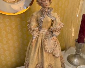 Victorian Lady Dollhouse Miniature