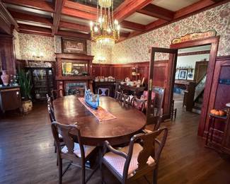 Antique Oak Dining Table and 6 Chairs - Arts and Crafts / Mission Style