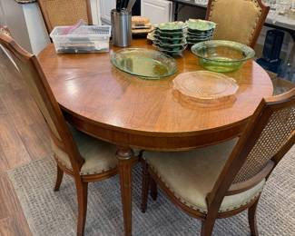 Dining Set with 3 additional leaves