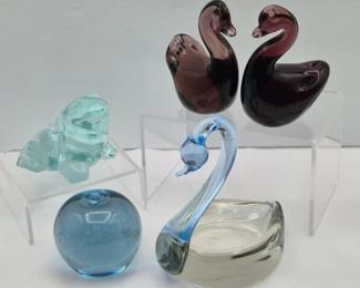 Decorative Glass Variety - Swans, Apple & Frog