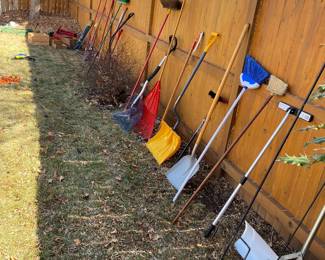 Yard tools 