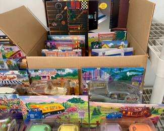 Large Chevron Car Collection and Toy Car Carrying Case