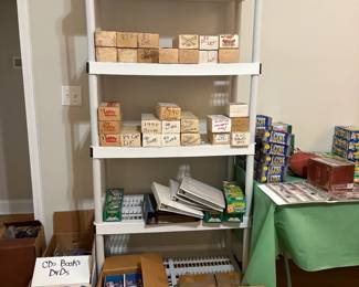 ...and MORE BASEBALL CARDS