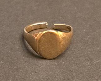 10K Gold Signet Ring