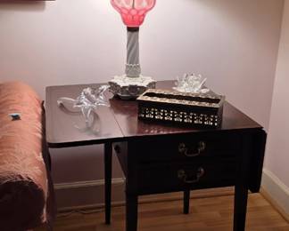 Cranberry lamp and sidetable