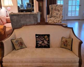 Vintage Victorian Style Settee