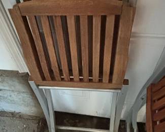 Venika Premium Teak Folding Chair