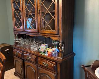 China cabinet hutch 