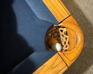Pool table, excellent condition, always covered
