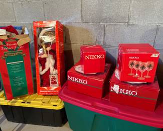 Christmas decs inc. Nikko plates and glasses