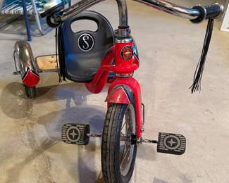 Cute Schwinn tricycle
