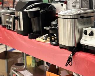 Lots of like new small kitchen appliances! 
