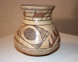 Casas Grandes 19th C. Polychrome Pot