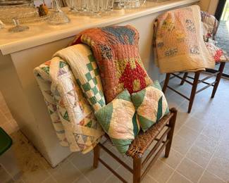 Vintage and Antique Quilts