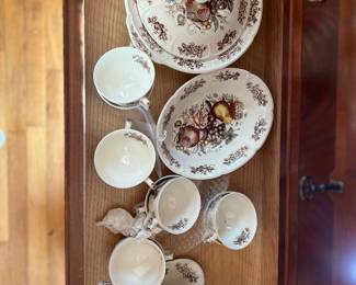 Windsor Ware - Windsor Fruit - A big collection