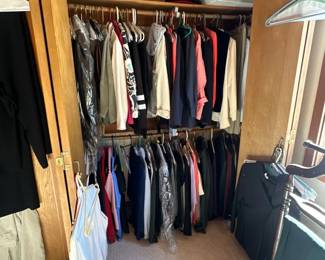 Women's clothes & hats